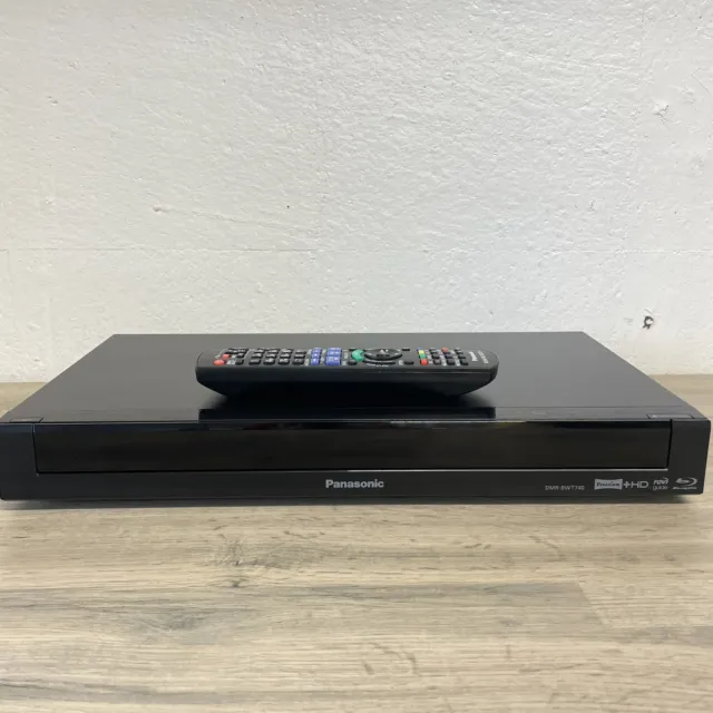 Panasonic DMR-BWT740 4K Blu Ray Player Recorder 1TB HDD Multi Region + Remote