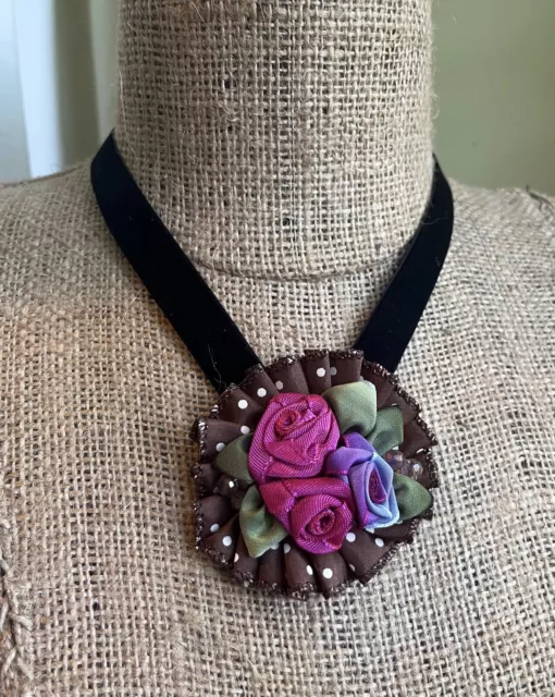 Very Pretty Fabric Necklace w. Pink & Purple French Roses On Brown Velvet Ribbon