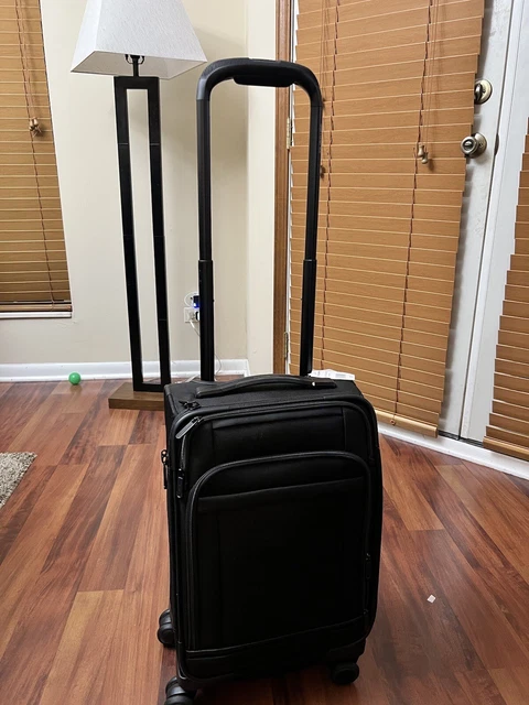 Samsonite Pivot Business Carry-On Luggage with Spinner Wheels 22"x14"x 9"- NEW