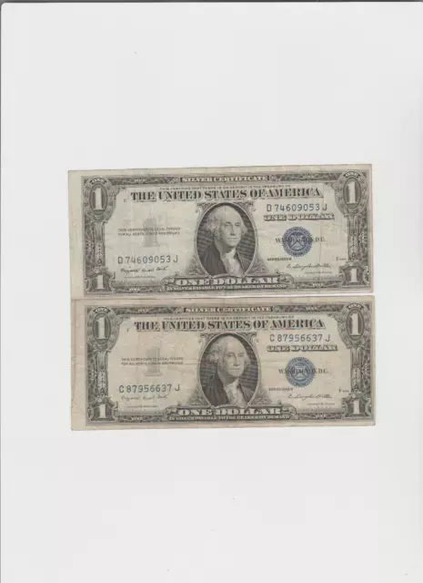 2 Notes 1935 G (1 with motto & 1 without motto) One dollar Silver Certificate