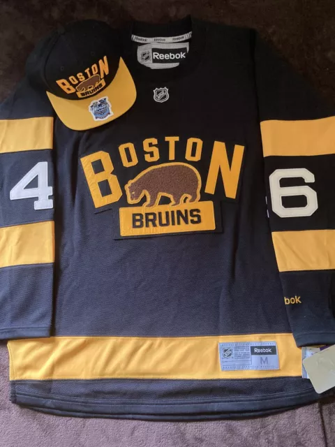 Reebok Boston Bruins 2010 Winter Classic Jersey Size XL NWOT W/ Classic Hat  RARE