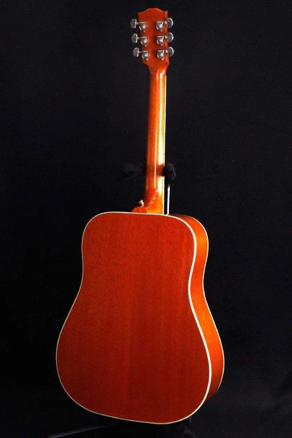 Gibson Humming Bird 2012 Made  Acoustic Guitar Expertly packed from Japan