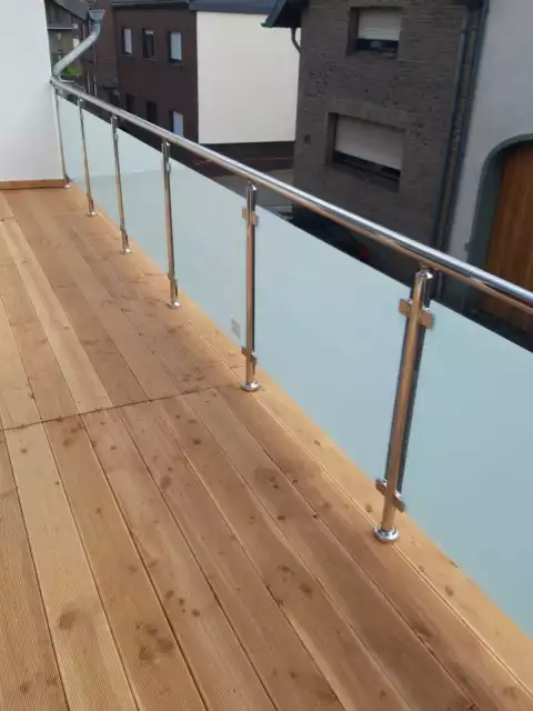 Balkongeländer mit Glas Edelstahlgeländer Balkon Terrasse Treppe Brüstung