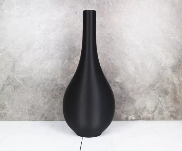 Eso-4 Vase, schwarz