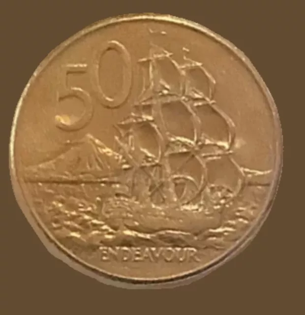 New Zealand 1981 Fifty Cents 50c (HMS Endeavour) - xF