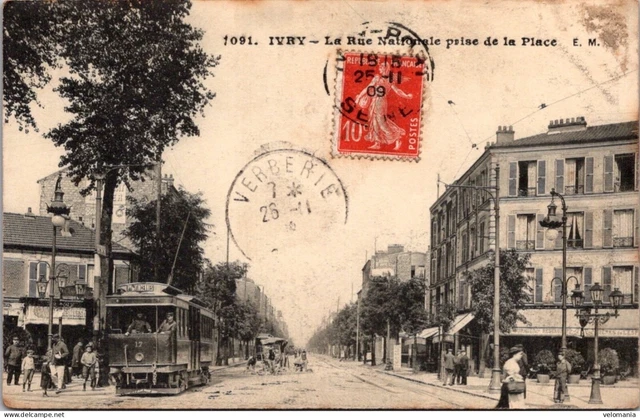 CPA 94500 CHAMPIGNY SUR MARNE Grande rue au rendez