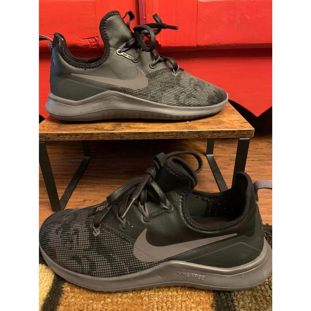 Nike free tr 8 flocked deals