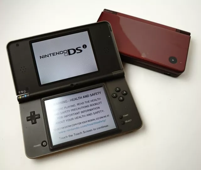 Nintendo DSi XL Bronze System Handheld Console w/ Wall Charger Bundled Brown