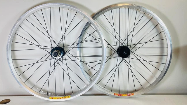 ROUE ARRIERE 26 Pouces ZAC NOIR CASSETTE 8V