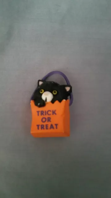 Trick Or Treat Halloween Brooch Black Cat Kitten Bag Pin VTG Gibson Greetings