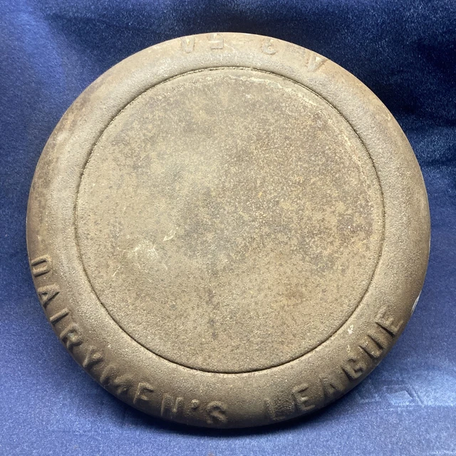 Antique Old Original Metal Milk Can Cover Lid Top Farm Part Dairymen’s League