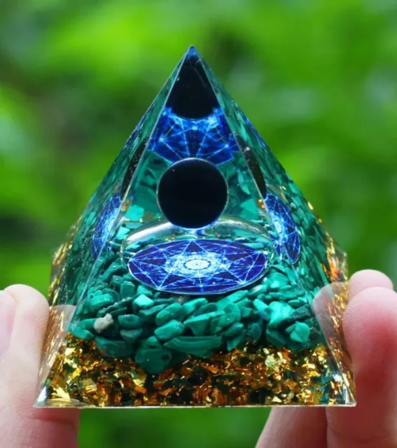 pyramide orgonite de cristal de guérison Malachite Et Sphère en Obsidienne
