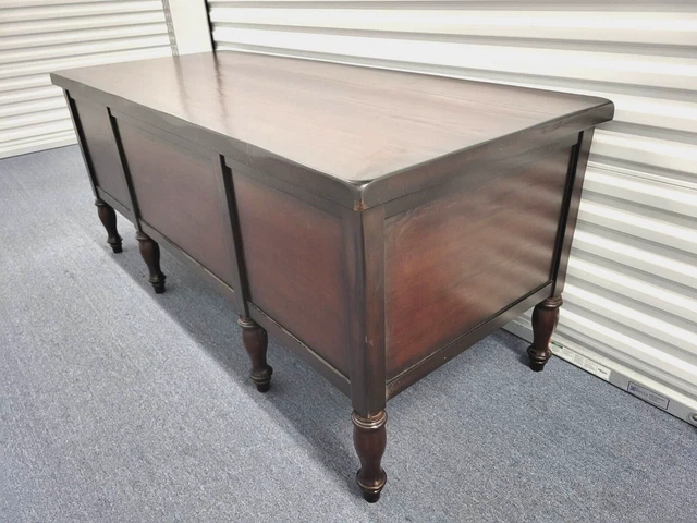 Pottery Barn Farmhouse Executive Plantation Desk Mahogany