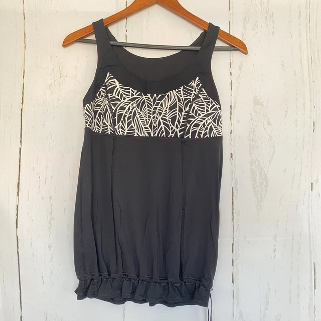 LULULEMON Hustle and Bustle Tank Top  Black/White Angel Wings Print Size 6