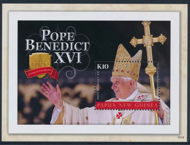 2010 Papua New Guinea Pope Benedict Xvi Mini Sheet K10 Fine Mint Mnh