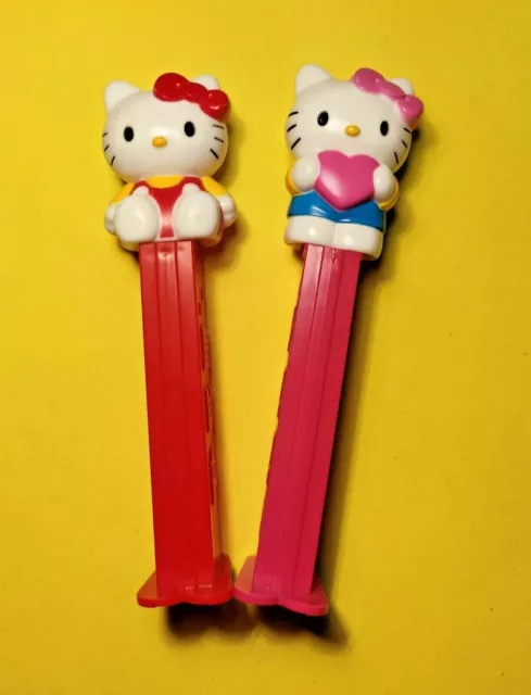 Hello Kitty PEZ Spender Set - Rote Kitty & Kitty mit Herz