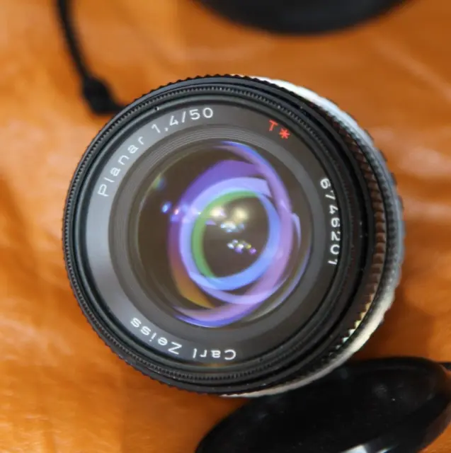 Nice Canon mount Lens Carl Zeiss Planar 50mm f/1.4 Made in Japan