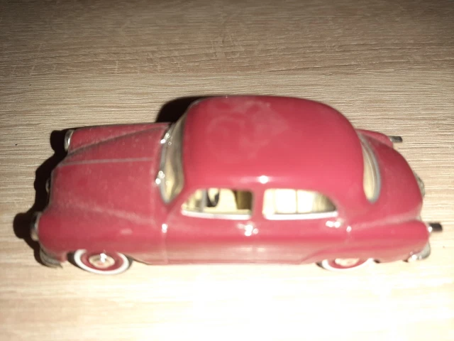 Kager ZC1047 – Chrysler Windsor Cabriolet 1947 1/43, Rouge, état Comme Neuf