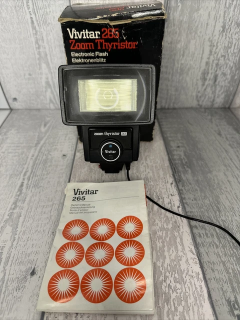 Vintage Vivitar SB-6 Zoom Thyristor 265 Flash & Attachment ** Boxed Working**