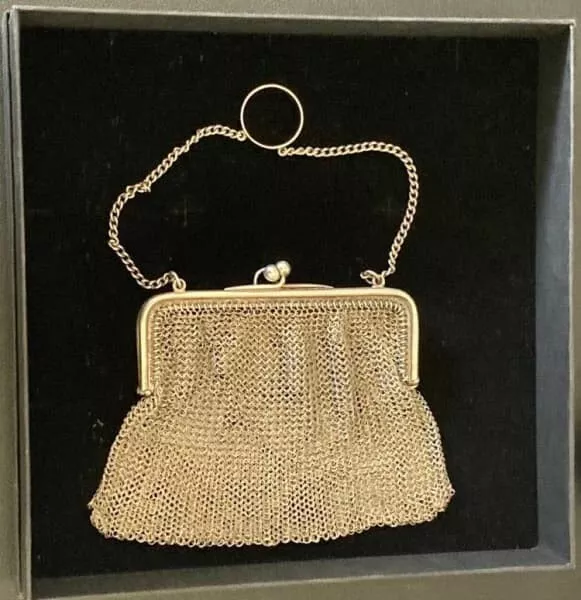 ANTIQUE ART NOUVEAU SILVER MESH CHAIN MAIL COIN PURSE FINGER RING 83grams