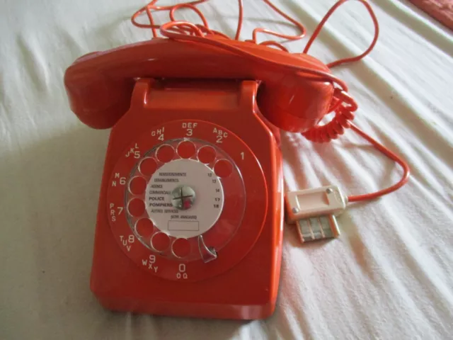 Vintage !! Ancien Téléphone Orange à Cadran -  - Année 70