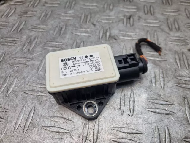 Audi A4 S4 B8 8K 2009 ESP acceleration yaw rate sensor 8K0907637A DLT35245