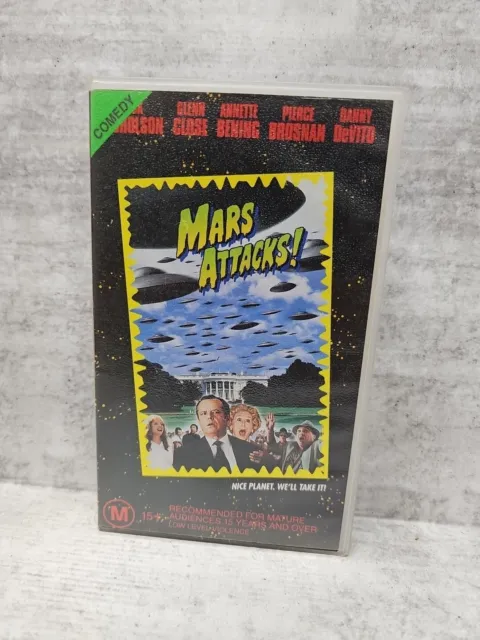 Mars Attacks VHS Movie Video Cassette Tape Topps Scifi Horror