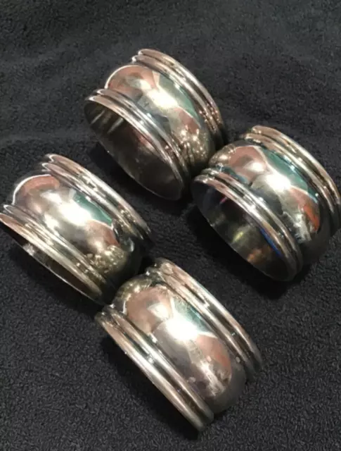 International Silver Plated 4 Napkin Ring Holder Formal Classic Vtg Tableware