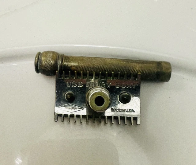 Vintage Gillette 1930'S Long Comb Double Edge DE Safety Razor & Strong Set Brush 5
