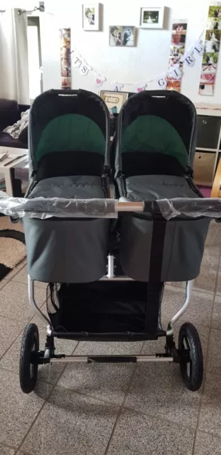 Zwillings-Geschwisterkinderwagen mint/grau von Bumbleride Twin Modell 2019