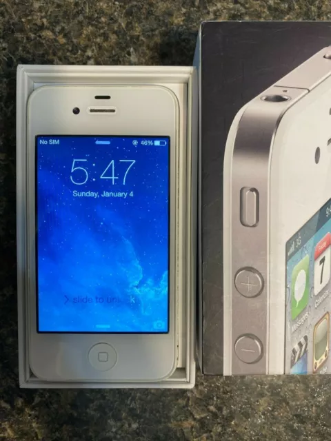 Apple iPhone 4 - 8GB - White (Unlocked) A1332 - iCloud Sticker - Original Box