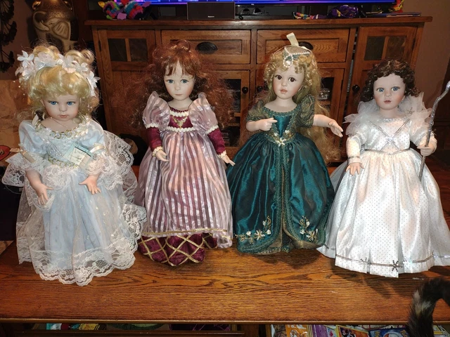 Ashton-Drake Galleries -Disney Porcelain Dolls They Are.Very Beautiful Set Of 4