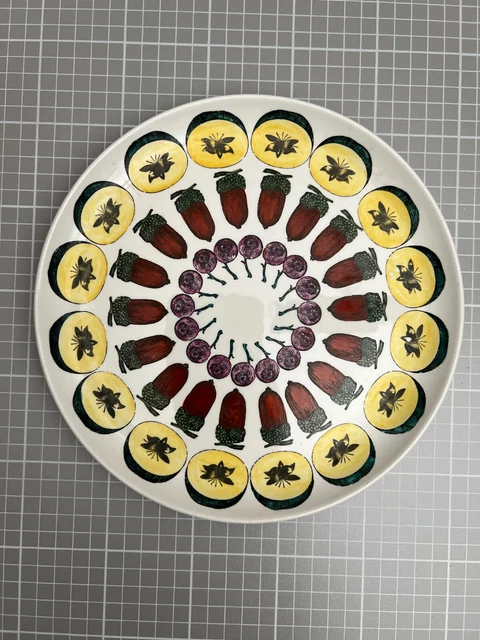 Original Vintage Fornasetti Giostra Fruit Decorated Plate Original Vintage Fornasetti Giostra Fruit Decorated Plate