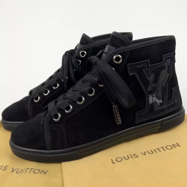 Louis Vuitton low top sneakers trainers perforated leather 8 US 38 EUR  GO0195 *