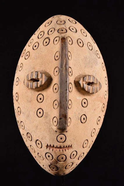 14714 African Old Lega Mask / Mask Dr Congo
