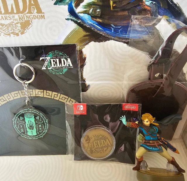 LEGEND OF ZELDA Tears of the Kingdom box, Keyring, Luggage tag, Amiibo