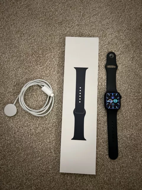 Apple Watch Series 7  GPS, 41mm Aluminium Case with Sport Band