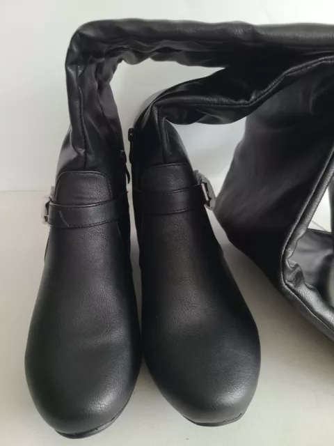 womens over knee boots size 8 1/ 2 Black
