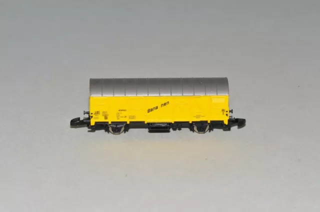 Z Scale Marklin mini club 8606 Bananen Yellow Refrigerated Box Car