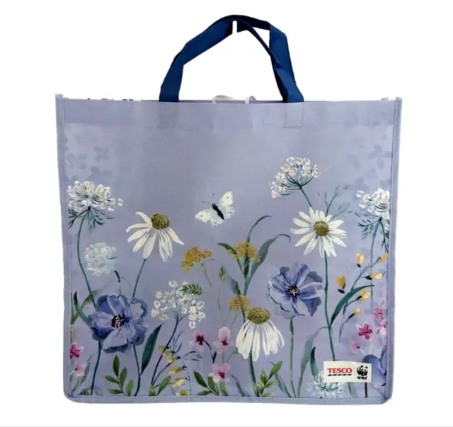 WWF Original Tote Bag, Women's Fashion, Bags & Wallets, Tote Bags on  Carousell