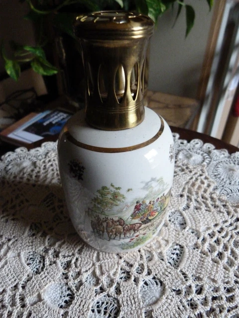 Lampe Berger ancienne – Porcelaine décor bleu – Rue Duphot Paris - Décoration
