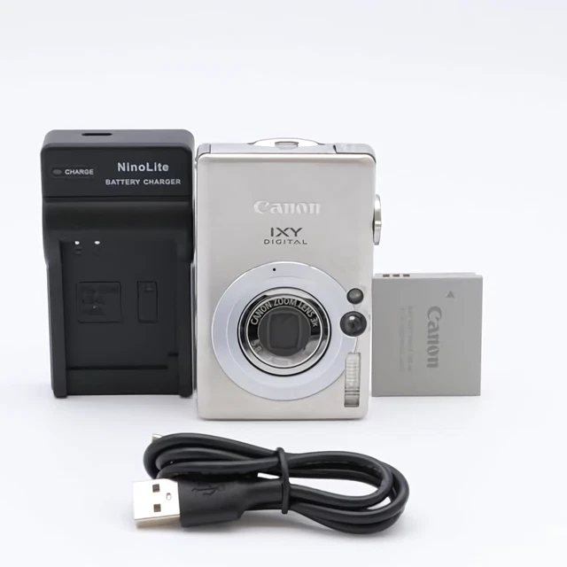 CANON IXY DIGITAL 70 Compact Camera with Battery & Charger