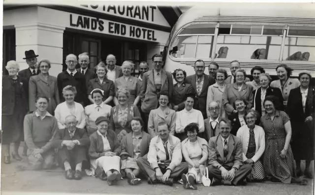 Vintage Old Photograph Men Ladies On Coach Tour At Lands End Hotel Summer 1954