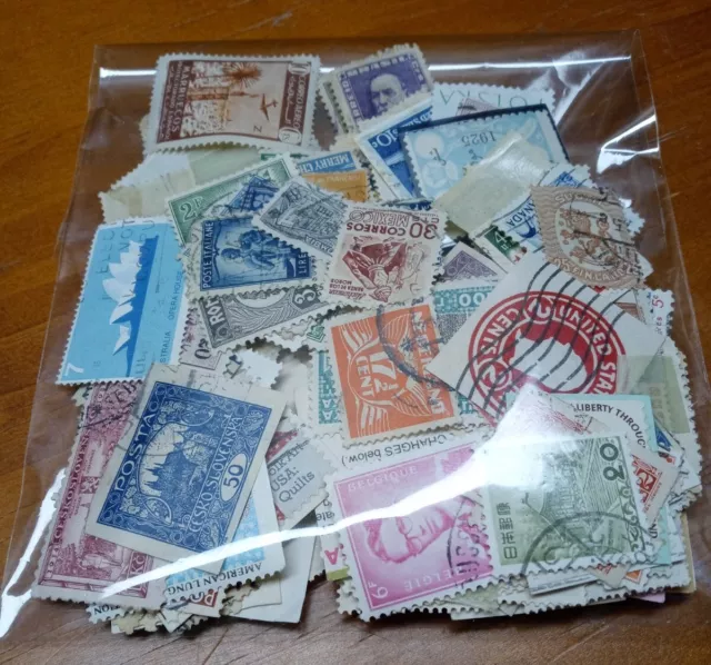 LOT OF 200 VINTAGE WORLDWIDE POSTAGE STAMPS Grab bag - ESTATE LOT COLLECTION