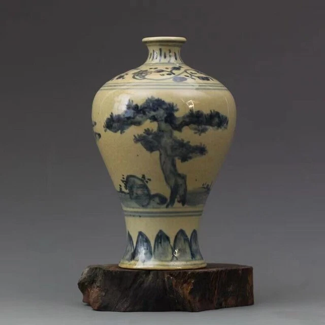 Old China Marked Chinese Blue and white Porcelain Hand painting Pine vase 16.6cm