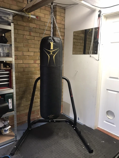 Domyos free cheap standing punch bag