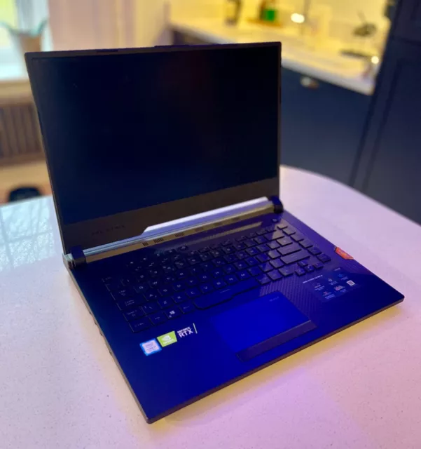 15.6" ASUS ROG Strix Scar III G531GW, i79750H, 8GB RTX 2070, 32GB DDR4, 1TB NVMe 15.6" ASUS ROG Strix Scar III G531GW, i79750H, 8GB RTX 2070, 32GB DDR4, 1TB NVMe