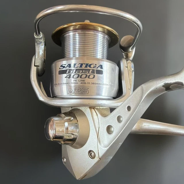 DAIWA SALTIGA BLAST 4000 Custom Z Spinning Reel Used JDM Japan