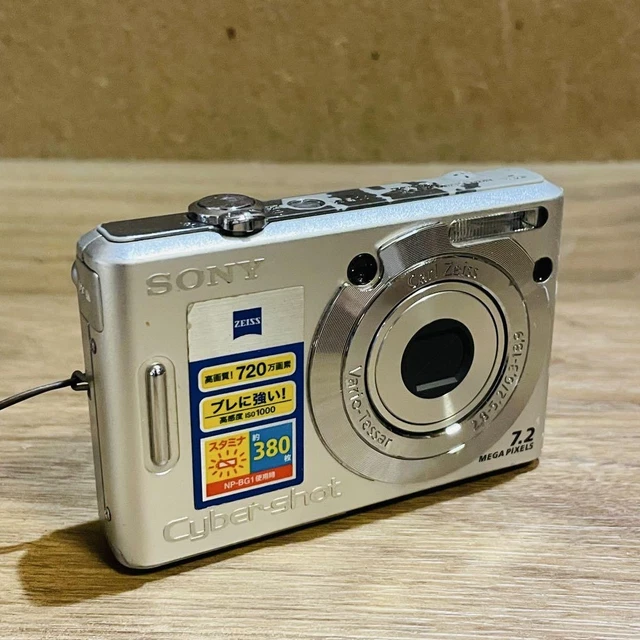 SONY DSC-W35 7.2 MP Digital Camera - Silver + Charger
