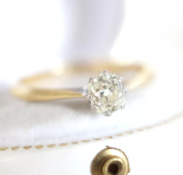 Antiker schöner Ring mit 0,40ct Diamant Solitär aus 750 Gelbgold + Platin  B3699